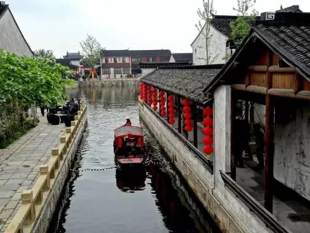 冬天疥疮在瘙痒？济南肤康中研：除了不能用手抓，还应注意4方面